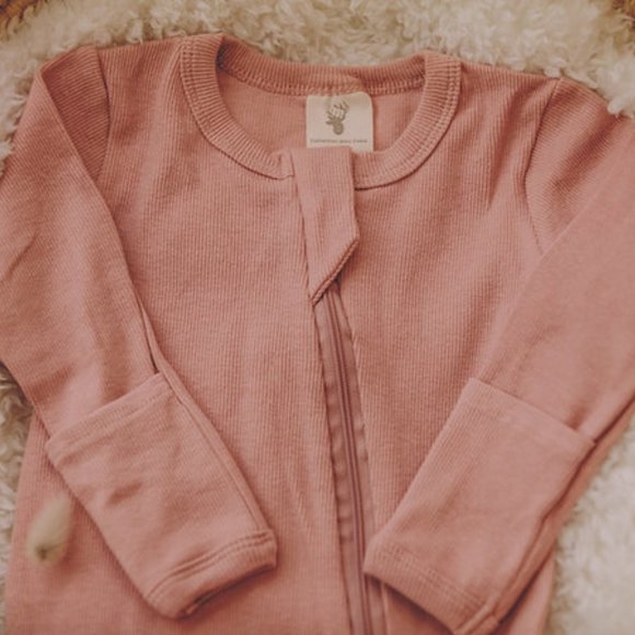 Pink footie sleeper - Collection Mini Coco - Picture 2 of 3